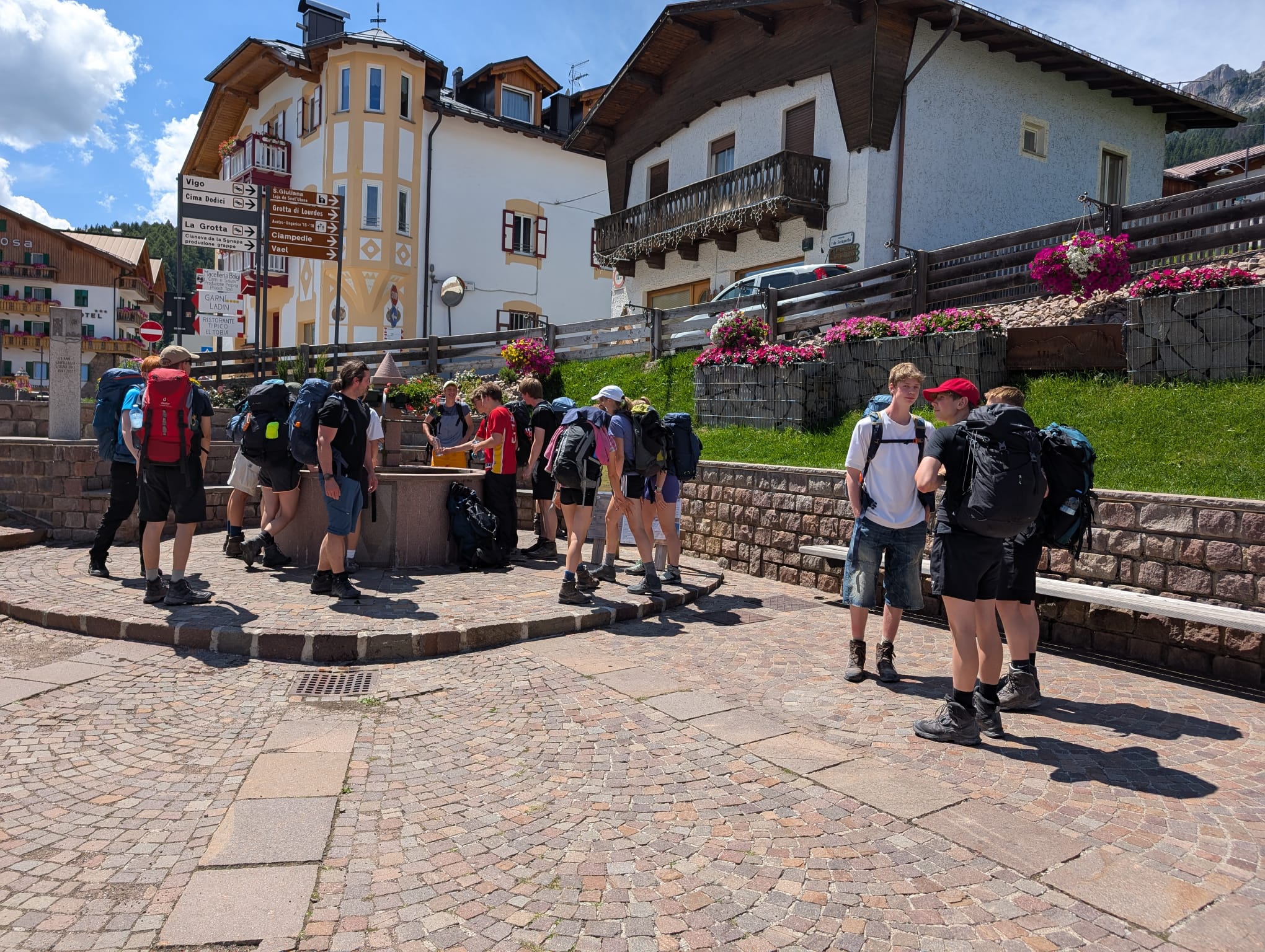 3d003cf5-d310-45a6-b583-327e0b6efc7e.jpg